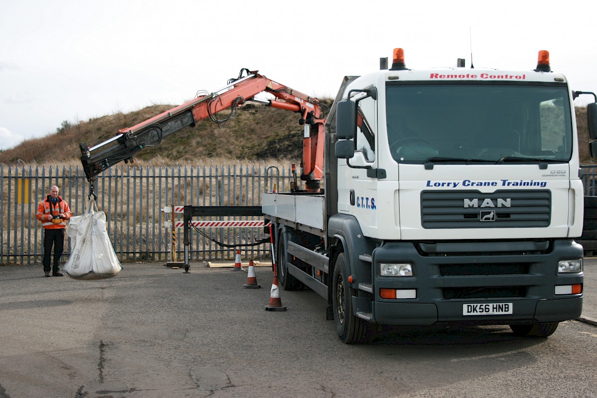 REMOTE CONTROL  Lorry Mounted Crane Operator Courses